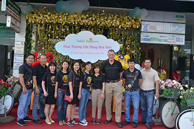 TƯNG BỪNG KHAI TRƯƠNG CỬA HÀNG DALAT HASFARM TẠI ĐÀ NẴNG