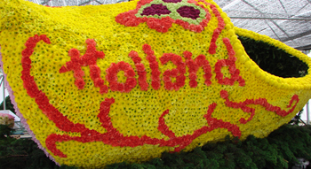 Join Dalat Hasfarm at Flower Festival 2012